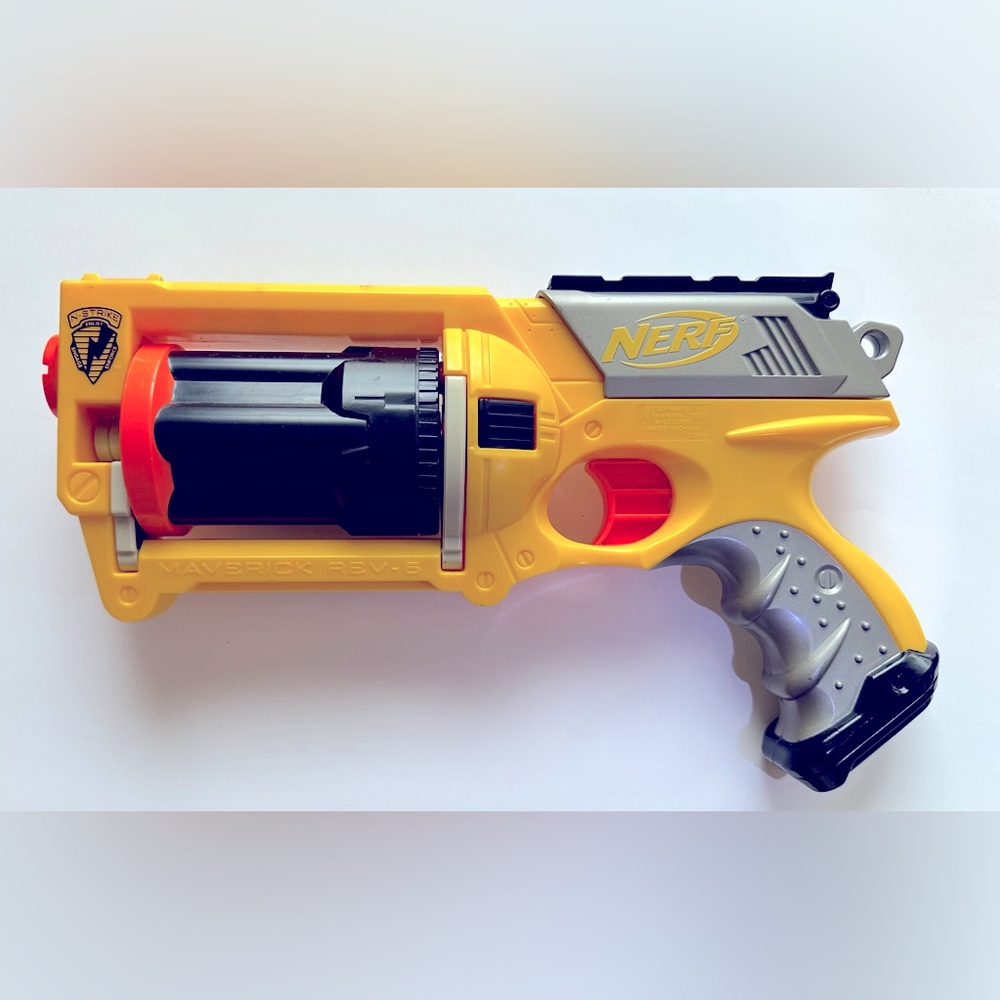 Nerf N-Strike Maverick Rev-6 Dart Blaster, Yellow